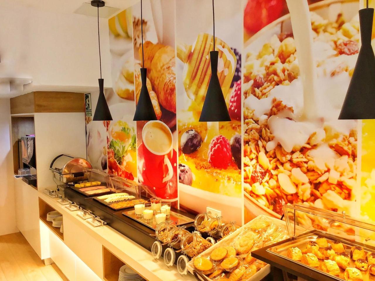 Hotel Miau Madrid Ngoại thất bức ảnh